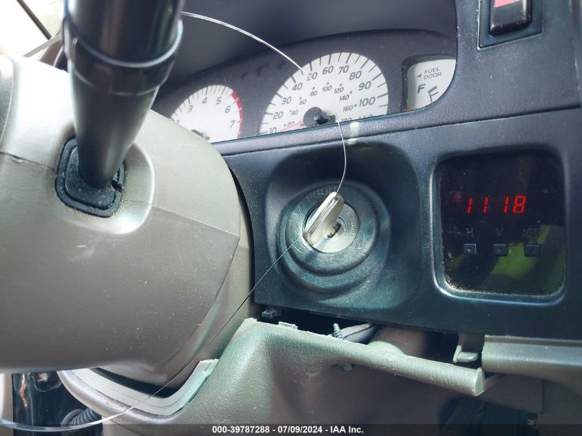 2002 Toyota Tacoma Base V6 VIN: 5TEWN72N72Z117655 Lot: 39787288