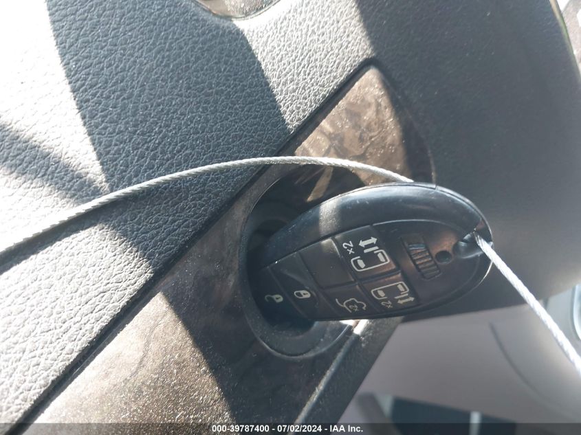 2011 Dodge Grand Caravan Crew VIN: 2D4RN5DG3BR719364 Lot: 39787400