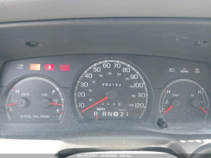 2003 Ford Crown Victoria Lx VIN: 2FAFP74W03X166091 Lot: 39787417