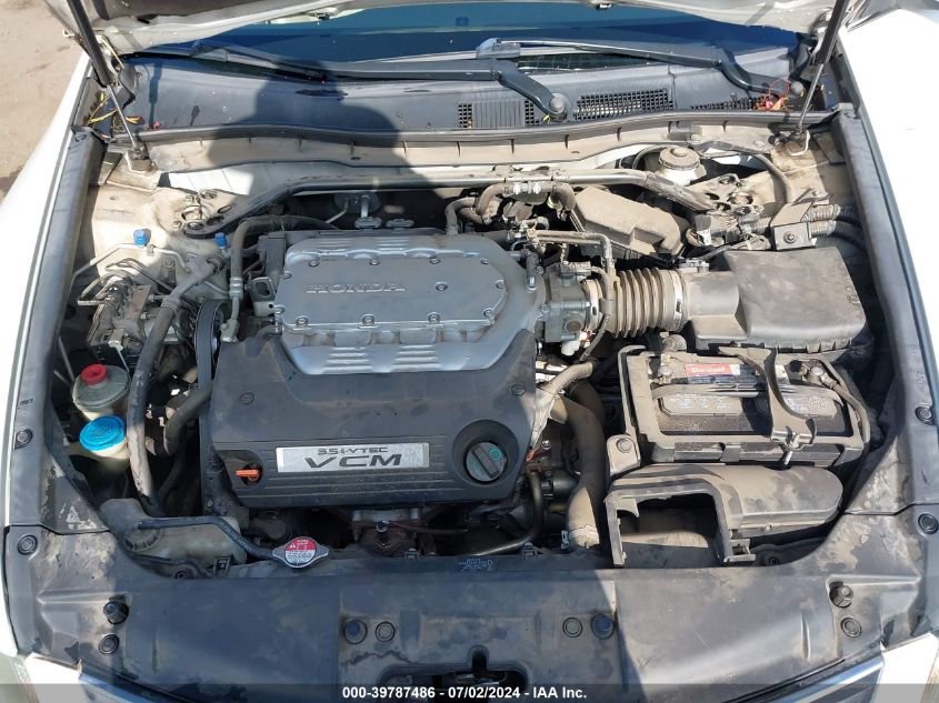 1HGCP3F8XAA015805 2010 Honda Accord Exl