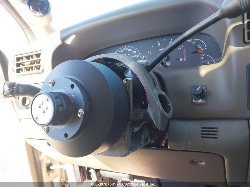 2003 Ford F250 Super Duty VIN: 1FTNW21P63EB64999 Lot: 39787501