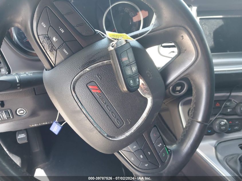 2C3CDZAG8KH605212 2019 Dodge Challenger Sxt