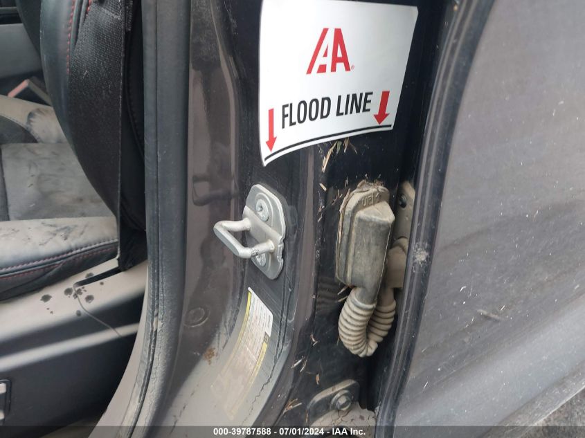 2018 Jeep Grand Cherokee Trailhawk 4X4 VIN: 1C4RJFLG8JC246536 Lot: 39787588