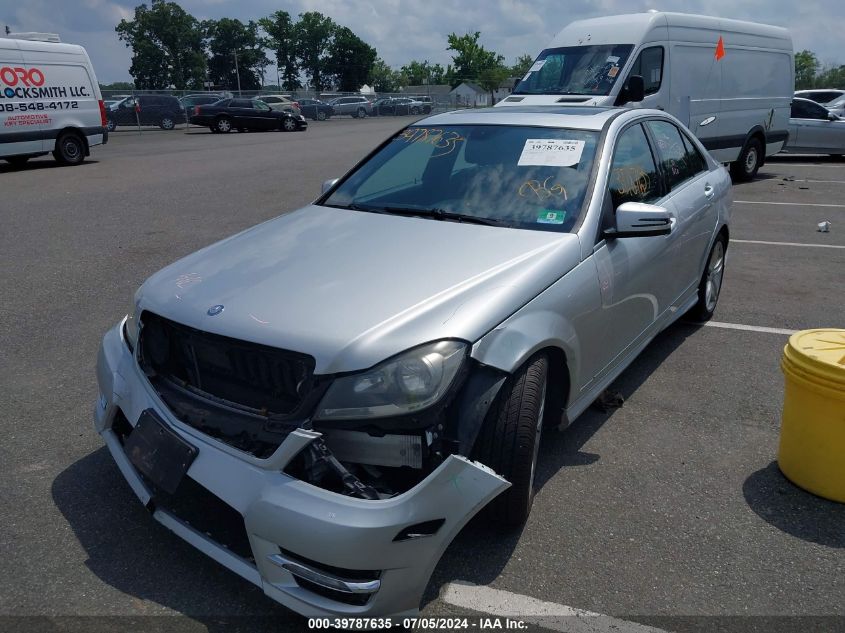 2012 Mercedes-Benz C 300 Luxury 4Matic/Sport 4Matic VIN: WDDGF8BB4CA625340 Lot: 39787635