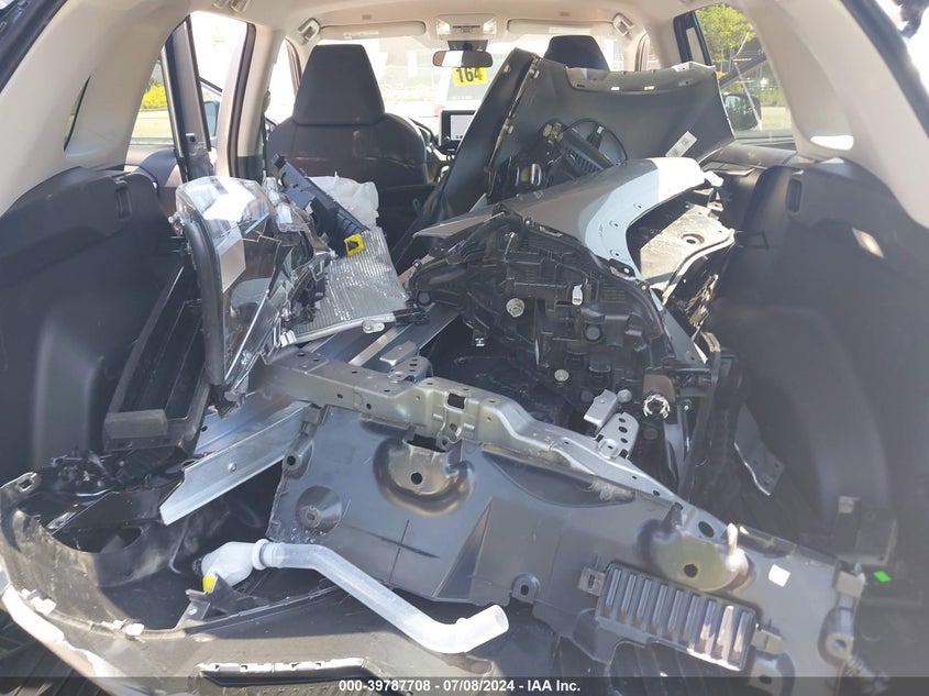 2024 TOYOTA RAV4 HYBRID LE - 2T3LWRFV5RW221301