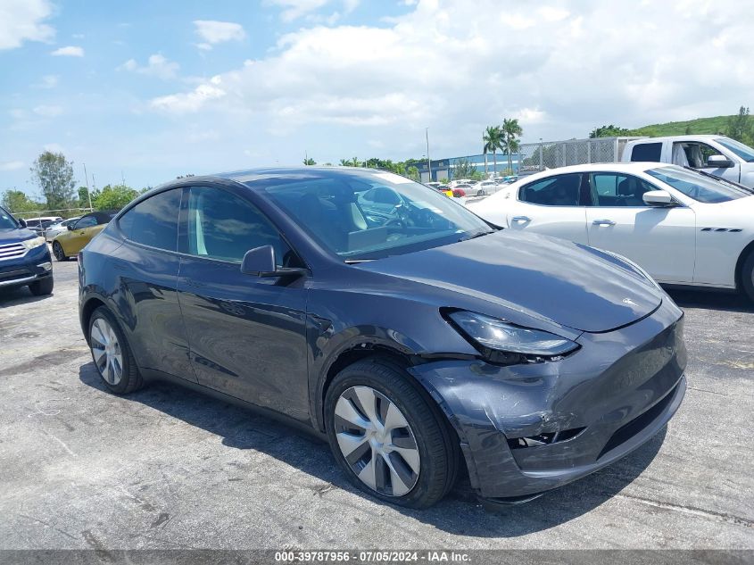 2024 Tesla Model Y Long Range Dual Motor All-Wheel Drive VIN: 7SAYGDEE1RA254907 Lot: 39787956