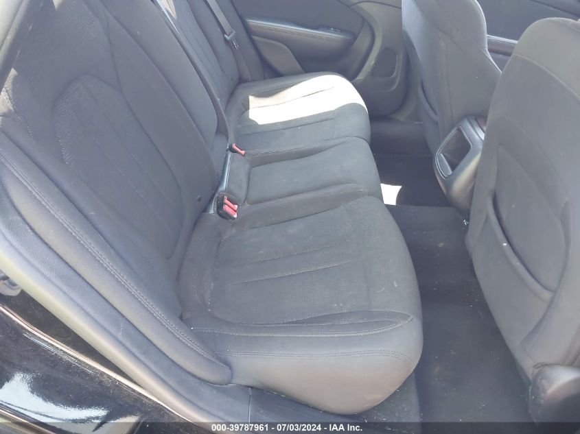 2016 CHRYSLER 200 TOURING - 1C3CCCFB4GN188182