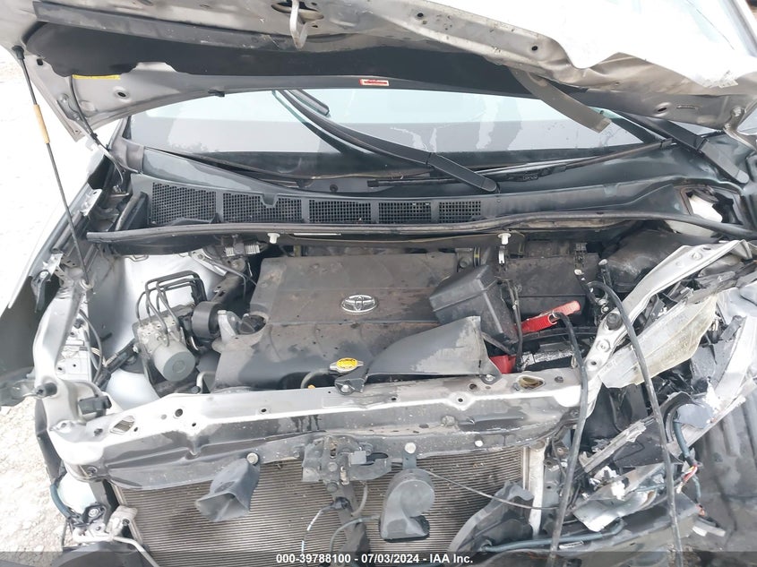 2012 Toyota Sienna Xle V6 8 Passenger VIN: 5TDYK3DC9CS260675 Lot: 39788100