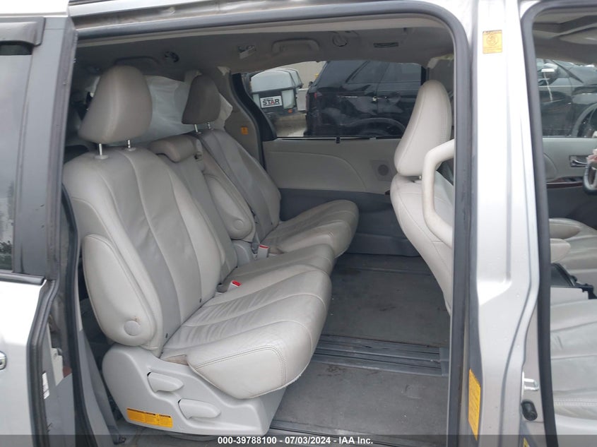 2012 Toyota Sienna Xle V6 8 Passenger VIN: 5TDYK3DC9CS260675 Lot: 39788100