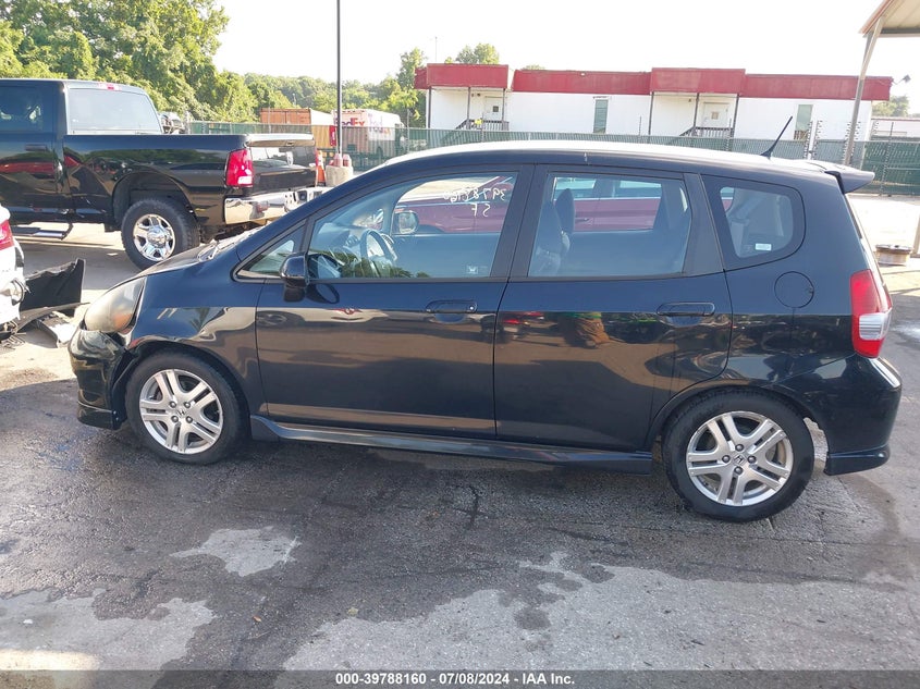 2008 Honda Fit Sport VIN: JHMGD386X8S030781 Lot: 39788160