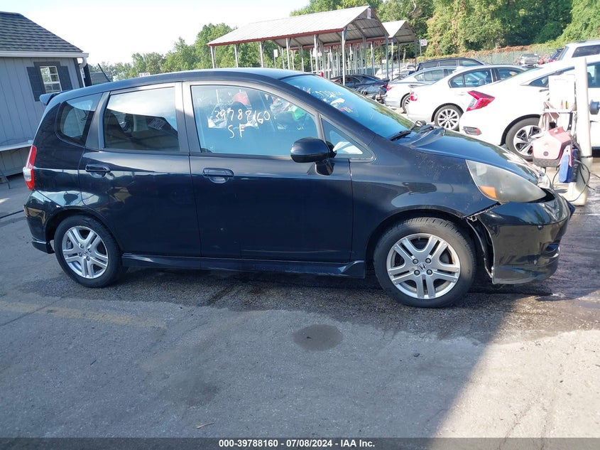 2008 Honda Fit Sport VIN: JHMGD386X8S030781 Lot: 39788160