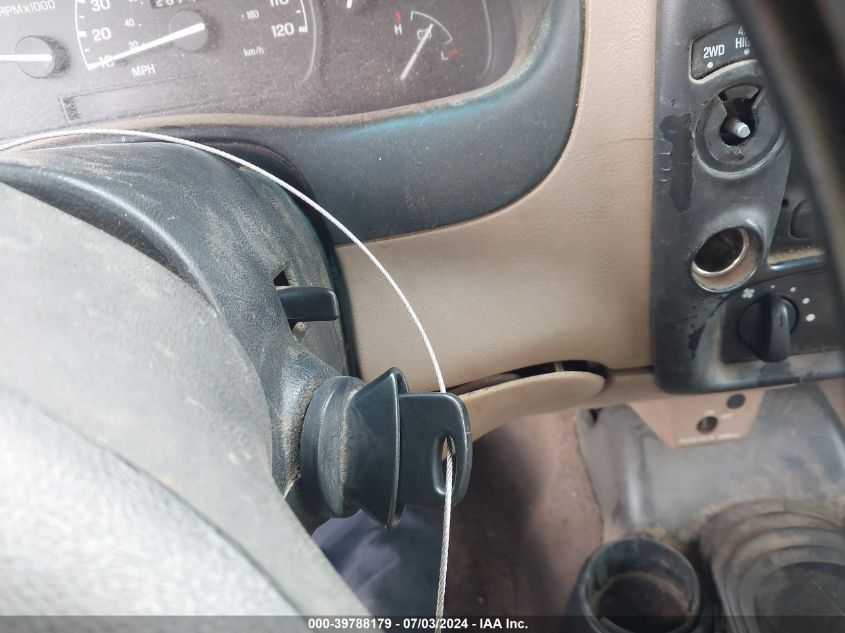 1999 Ford Ranger Xl/Xlt VIN: 1FTZR15V0XPA72390 Lot: 39788179