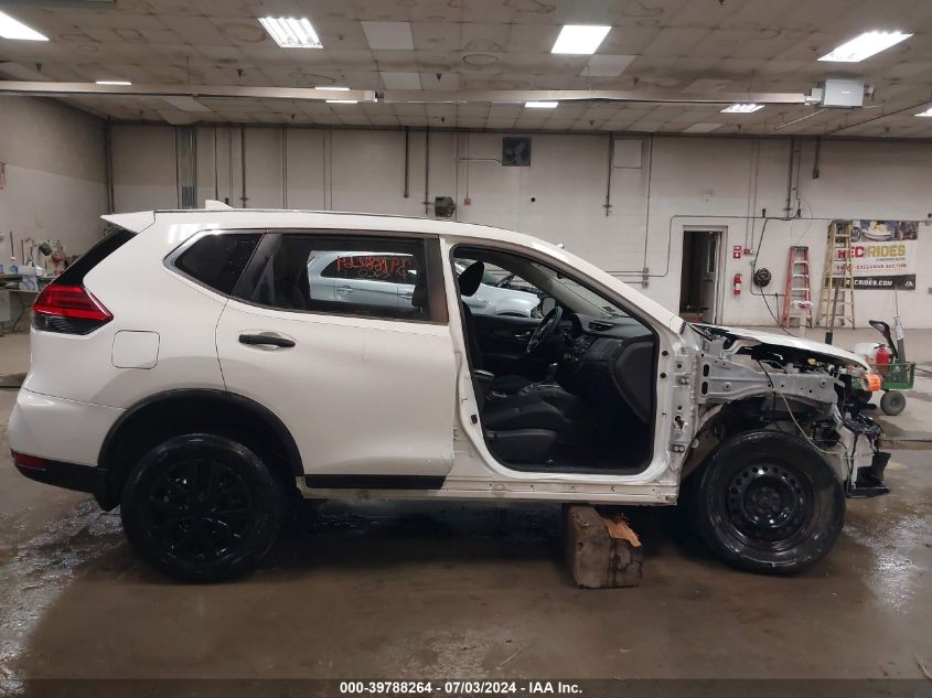 2017 Nissan Rogue S VIN: JN8AT2MV4HW010850 Lot: 39788264