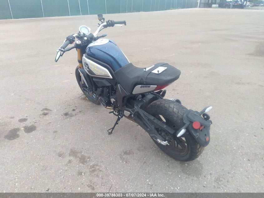 VIN LCEPEWL17N6000881 2022 CF MOTO 700 CL-X