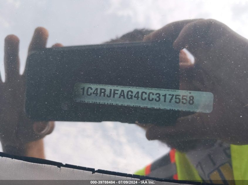 2012 Jeep Grand Cherokee Laredo VIN: 1C4RJFAG4CC317558 Lot: 39788484