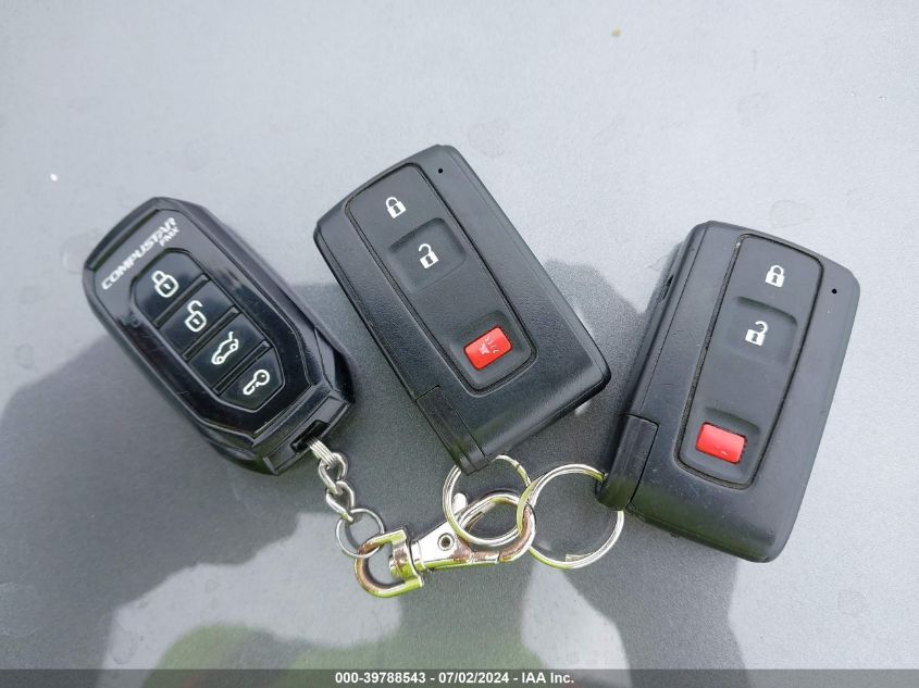 2004 Toyota Prius VIN: JTDKB22U140019001 Lot: 39788543