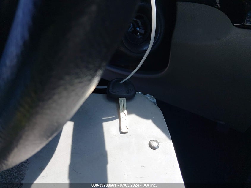 2011 Kia Sorento Lx VIN: 5XYKT4A10BG080170 Lot: 39788661