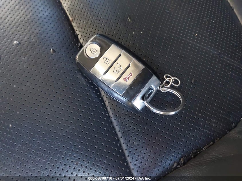 2014 Kia Soul + VIN: KNDJP3A52E7731832 Lot: 39788716