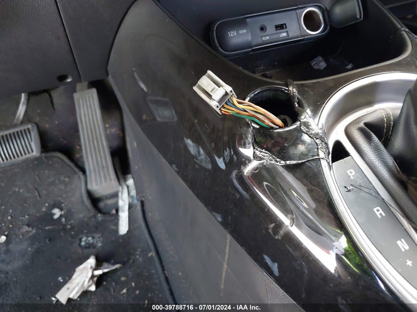 2014 Kia Soul + VIN: KNDJP3A52E7731832 Lot: 39788716