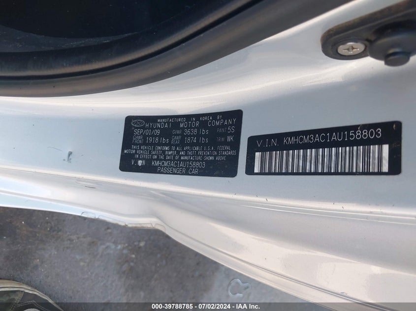 2010 Hyundai Accent Gs VIN: KMHCM3AC1AU158803 Lot: 39788785