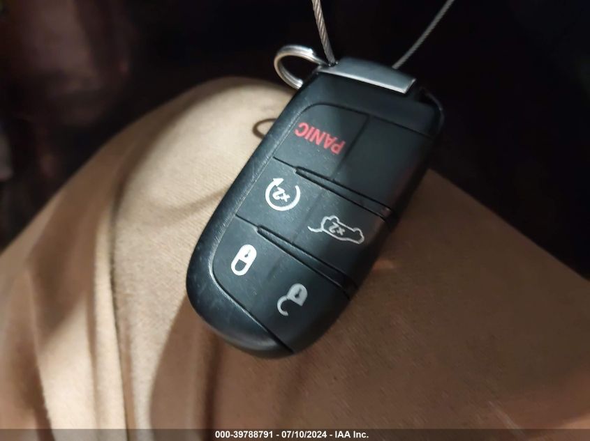 2015 Jeep Grand Cherokee Limited VIN: 1C4RJFBM1FC207012 Lot: 39788791