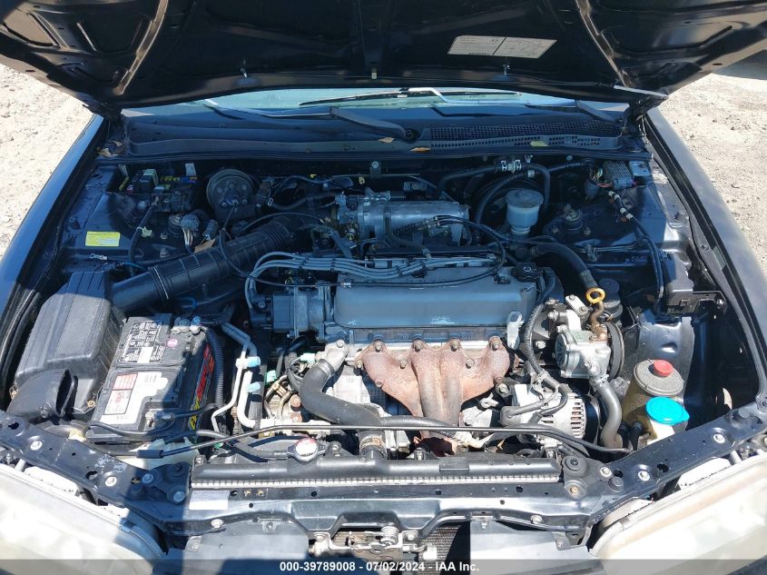 1996 Honda Accord Lx/Ex VIN: 1HGCD5635TA138925 Lot: 39789008