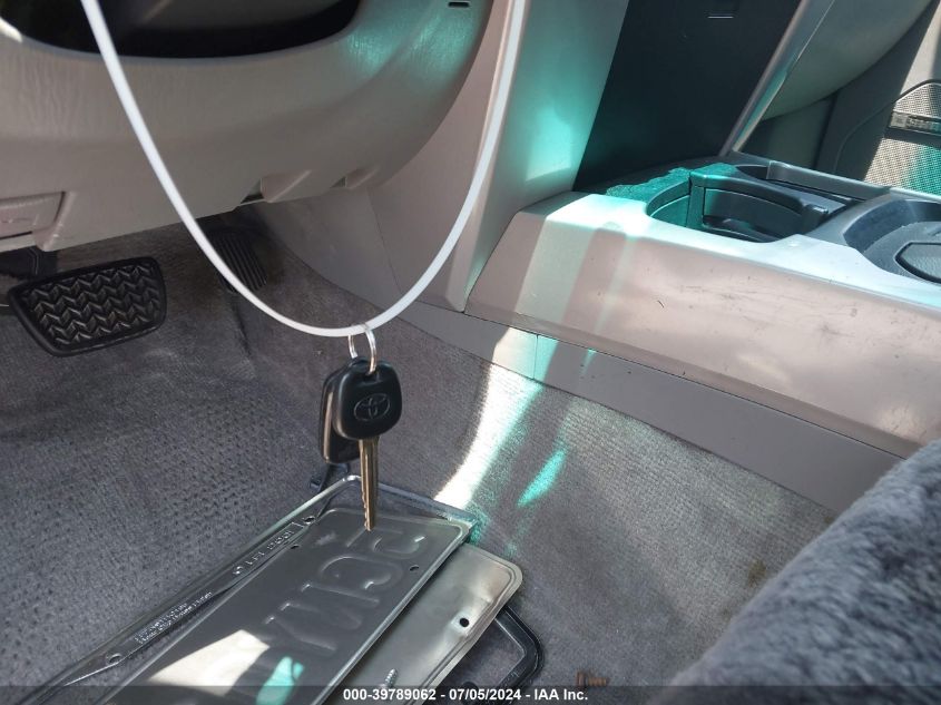 2003 Toyota 4Runner Sr5 Sport V8 VIN: JTEZT14RX38000778 Lot: 39789062