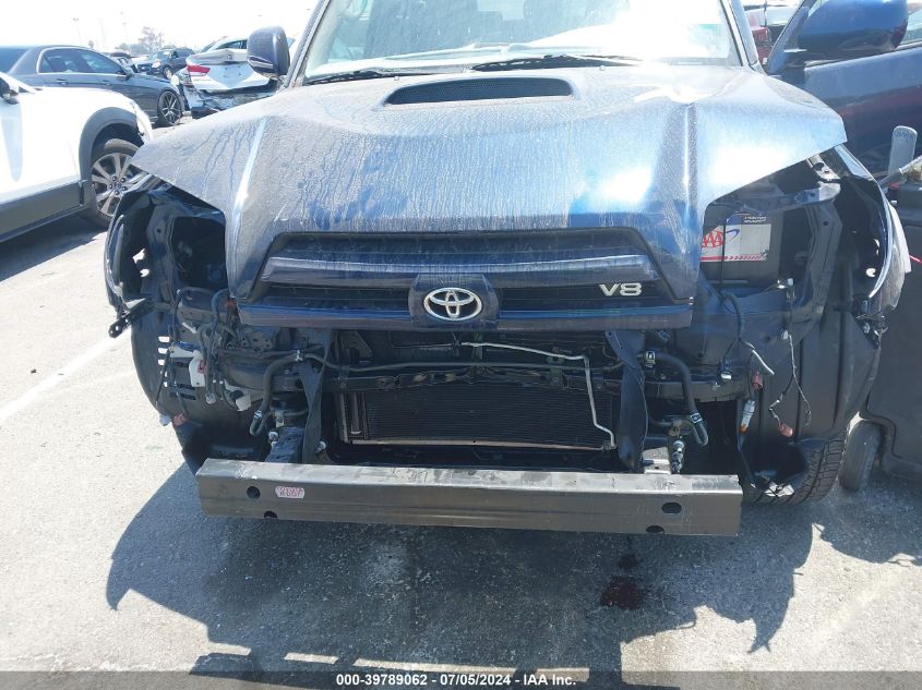 2003 Toyota 4Runner Sr5 Sport V8 VIN: JTEZT14RX38000778 Lot: 39789062