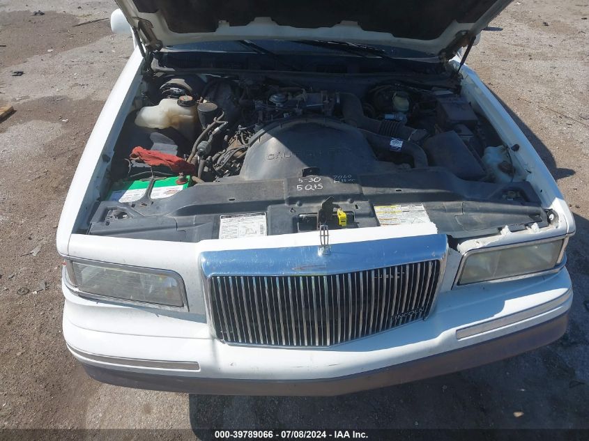 1997 Lincoln Town Car Signature VIN: 1LNLM82W8VY623369 Lot: 39789066