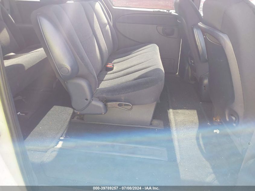 2002 Dodge Grand Caravan Sport VIN: 2B4GP44322R711954 Lot: 39789257