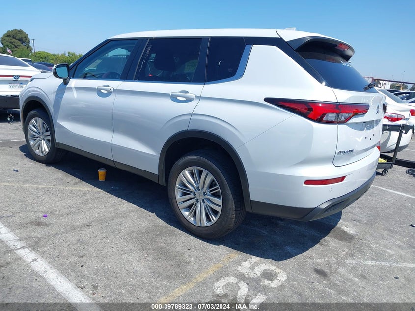 2024 Mitsubishi Outlander Es VIN: JA4J3UA80RZ032408 Lot: 39789323