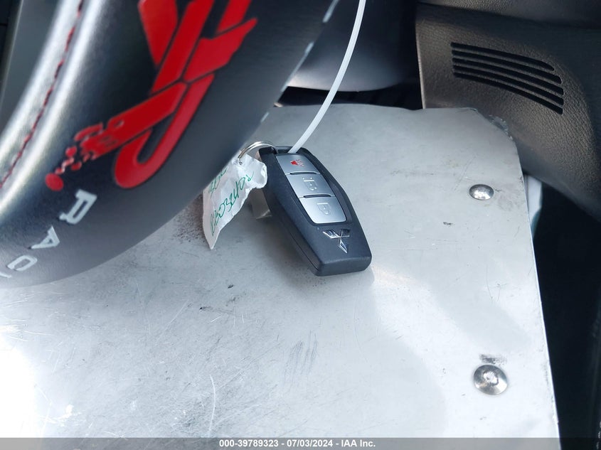 2024 Mitsubishi Outlander Es VIN: JA4J3UA80RZ032408 Lot: 39789323