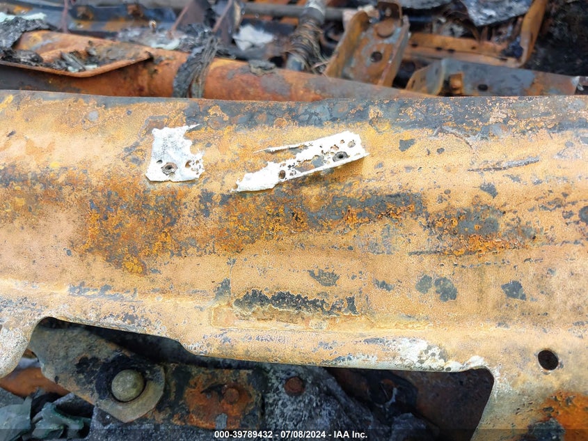 1999 Ford F-250 Lariat/Xl/Xlt VIN: 1FTNX21F0XED37443 Lot: 39789432