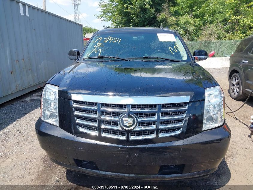 2008 Cadillac Escalade Esv Standard VIN: 1GYFK668X8R130261 Lot: 39789511