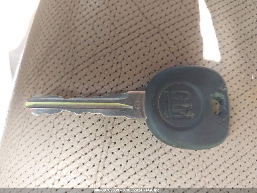 2011 Chevrolet Tahoe Ltz VIN: 1GNSKCE02BR188779 Lot: 39789539