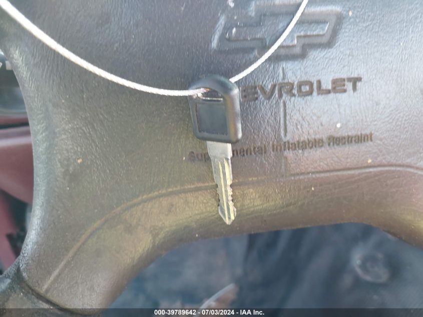 1996 Chevrolet Gmt-400 C1500 VIN: 1GCEC14W3TZ155871 Lot: 39789642