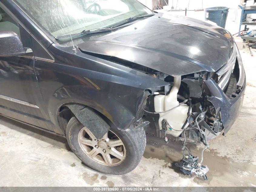 2011 Chrysler Town & Country Touring VIN: 2A4RR5DG5BR607550 Lot: 39789690