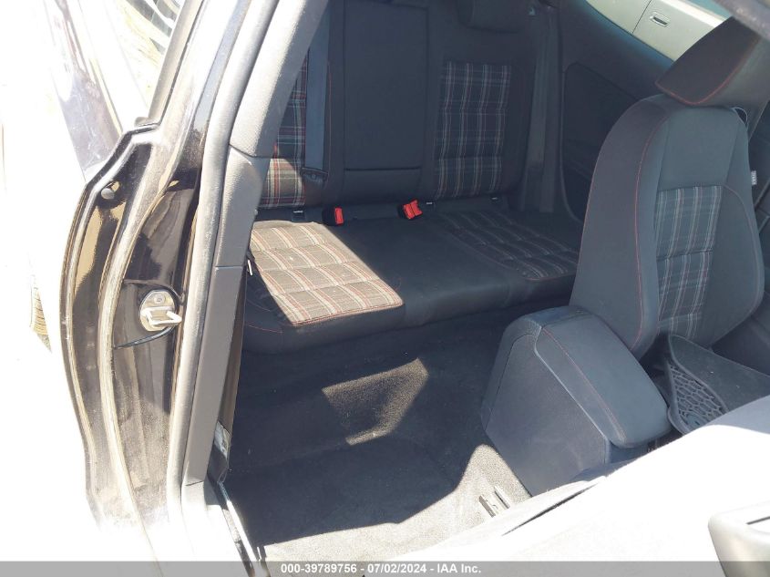 2010 Volkswagen Gti 2-Door VIN: WVWED7AJ3AW279324 Lot: 39789756