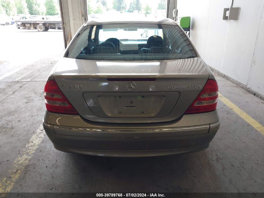2004 Mercedes-Benz C 230 Kompressor Sport/Sport VIN: WDBRF40J34A568294 Lot: 39789768
