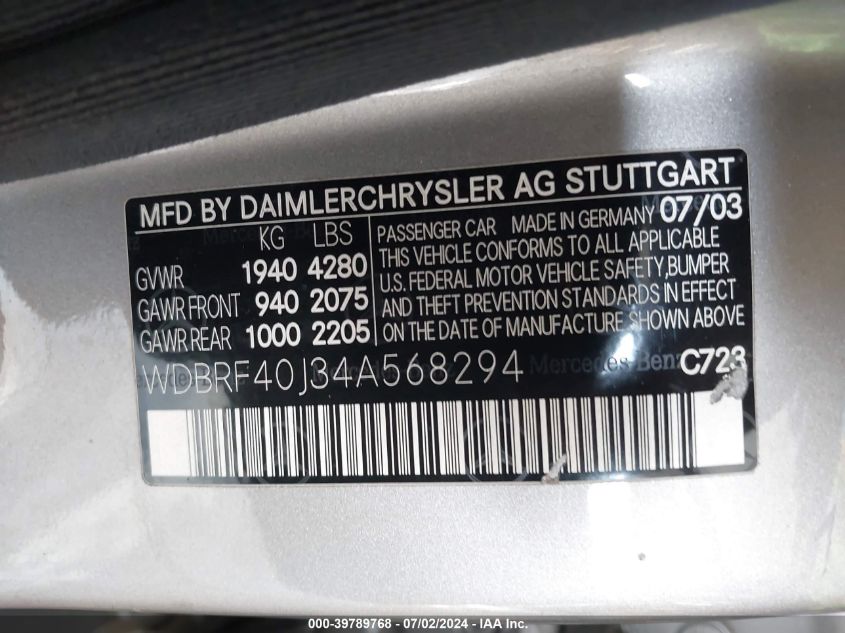 2004 Mercedes-Benz C 230 Kompressor Sport/Sport VIN: WDBRF40J34A568294 Lot: 39789768