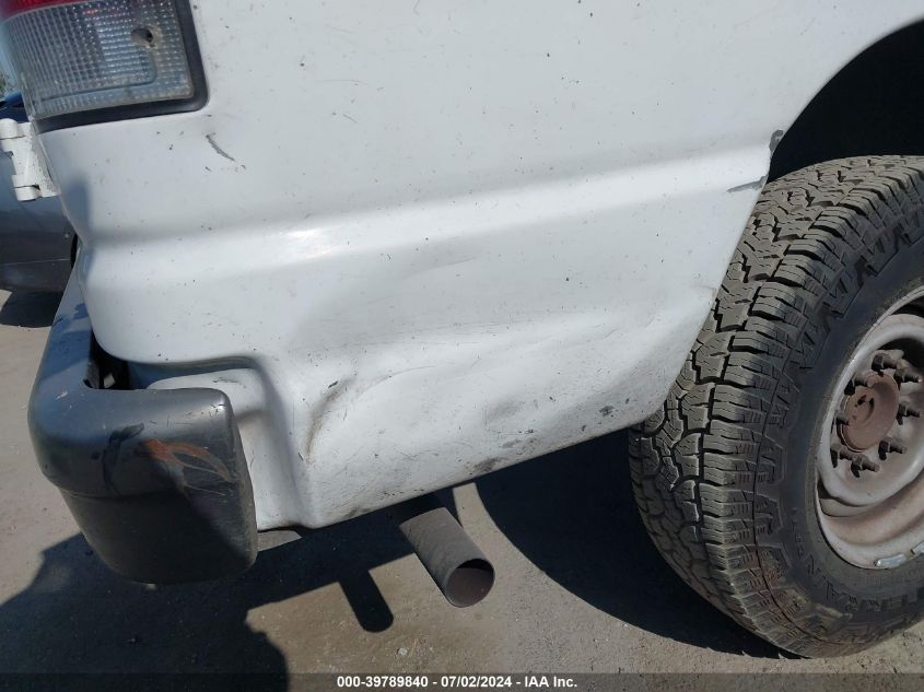 2005 Ford E-250 Commercial/Recreational VIN: 1FTNE24W55HB38448 Lot: 39789840