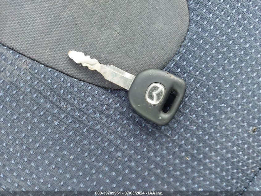 2004 Mazda Mazda3 S VIN: JM1BK123341127079 Lot: 39789951