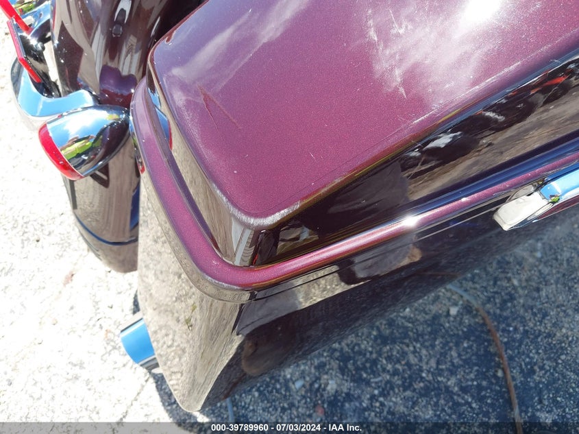 2022 HARLEY-DAVIDSON FLHX - 1HD1KBC17NB633605