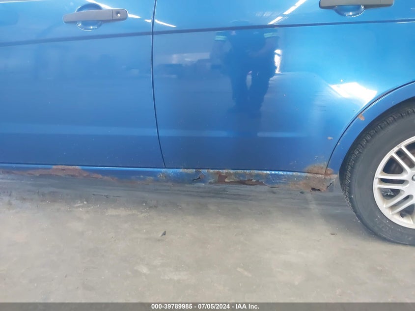 2010 Ford Focus Se VIN: 1FAHP3FN1AW149945 Lot: 39789985