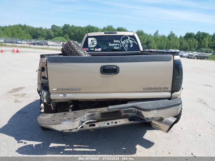 2004 Chevrolet Silverado 3500 Ls VIN: 1GCJC331X4F119677 Lot: 39790047