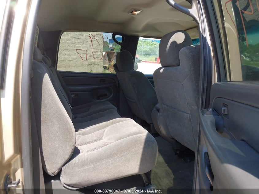 2004 Chevrolet Silverado 3500 Ls VIN: 1GCJC331X4F119677 Lot: 39790047