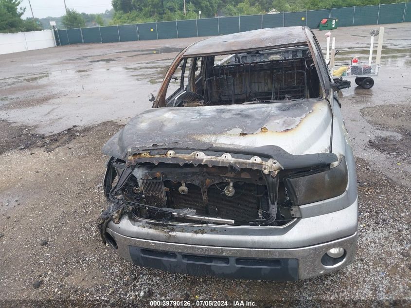 2008 Toyota Tundra Sr5 5.7L V8 VIN: 5TFRV54168X039445 Lot: 39790126