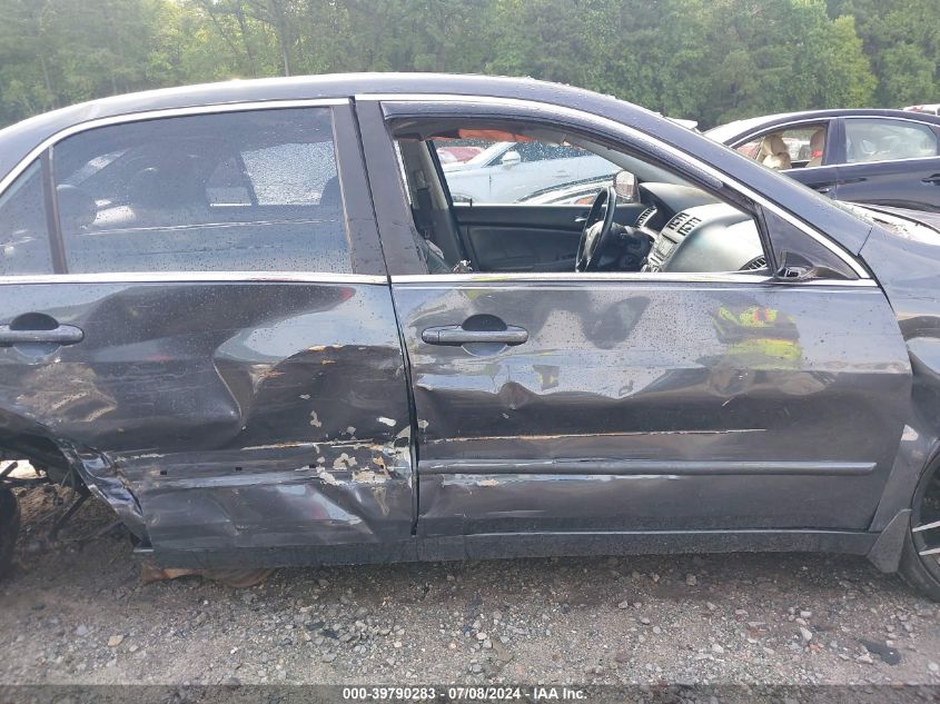 2004 Honda Accord 2.4 Ex VIN: 1HGCM55804A133579 Lot: 39790283