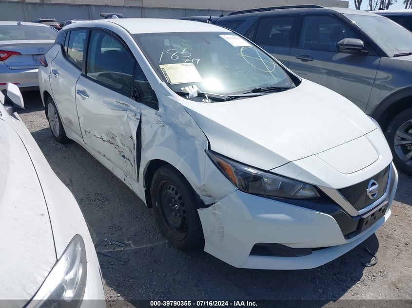 VIN 1N4AZ1CP0JC301656 2018 NISSAN LEAF S