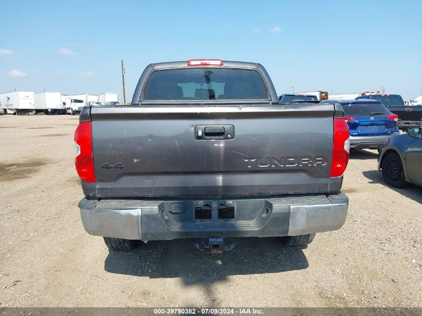 2017 Toyota Tundra Sr5 5.7L V8 VIN: 5TFDW5F12HX602317 Lot: 39790382